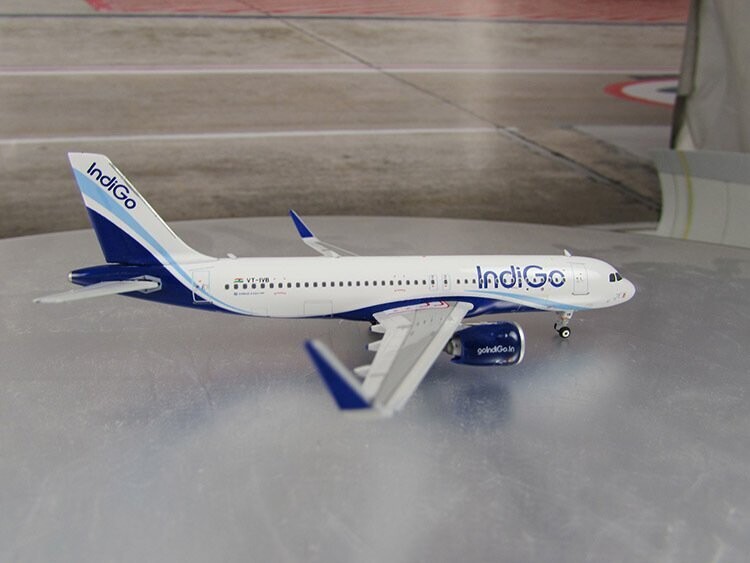 1/400 Indigo A320neo Reg VT-IVB