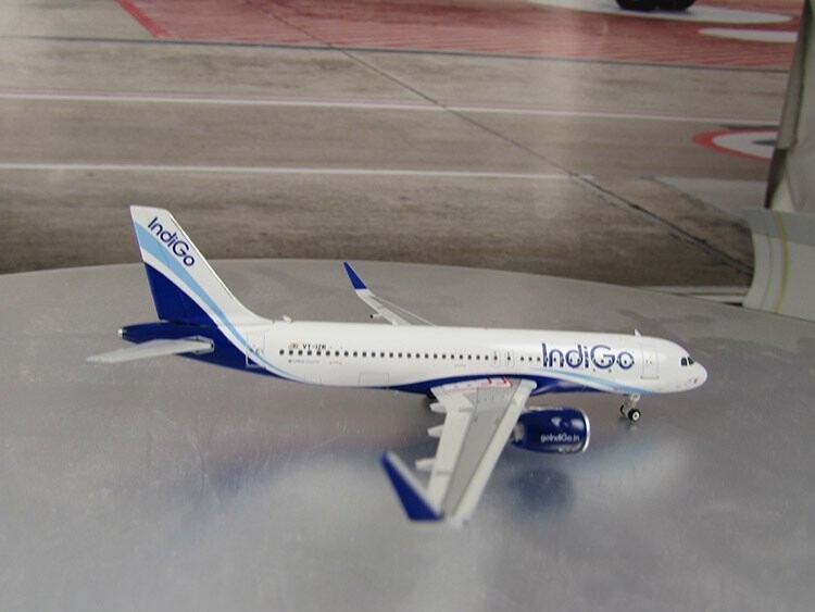 1/400 IndiGo A320neo Reg VT-IZR