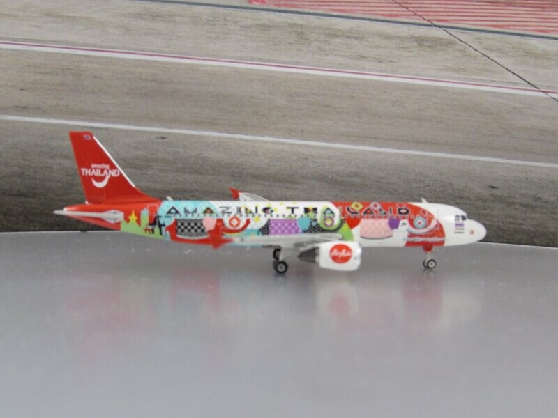 1/400 scale Thai Air Asia Amazing Thailand Livery Reg No. HS-ABD