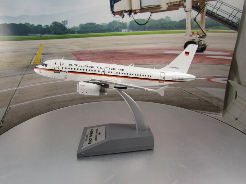 1/200 scale Bundesrepublik Deutschland A319 Reg 15+01