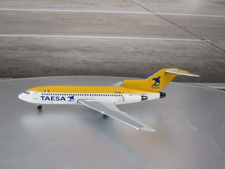 1/400 TAESA 727-100 Reg No. XA-SQO
