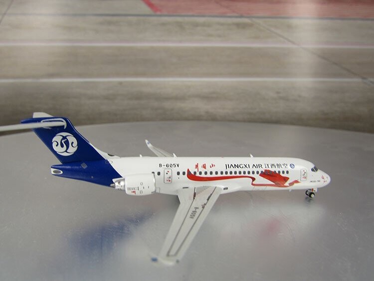 1/400 scale Jiangxi Air ARJ21-700 JingGangShan Livery  Reg No. 605V