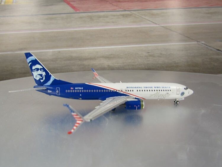 1/400 scale Alaska Airlines 737-800 Honoring Those Who Serve Livery Reg No. N570AS