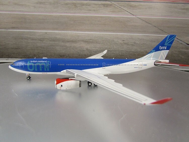 1/400 scale bmi British Midland A330-200 Reg G-WWBB