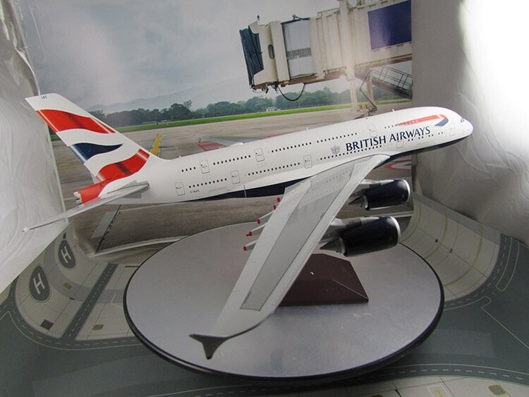 1/200 scale British Airways A380-800 Reg No. G-XLEC