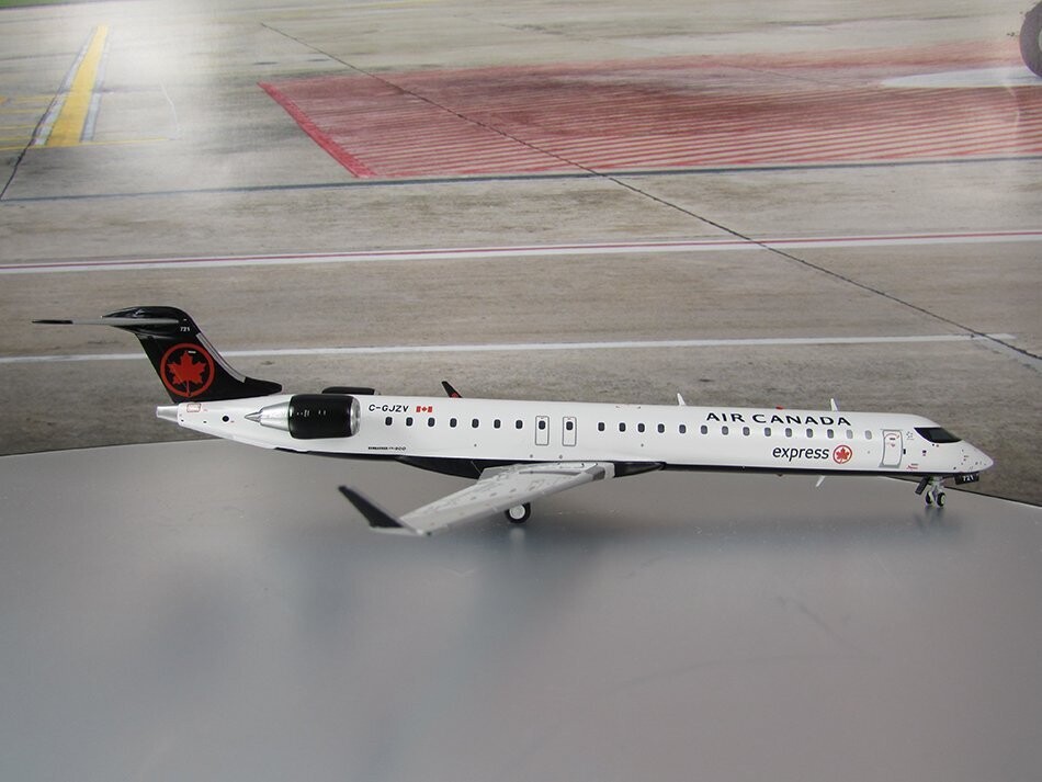 Air Canada Express CRJ-900 New Livery