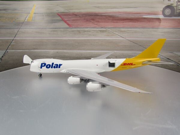 1/400 Polar Air Cargo/DHL 747-8F Interactive Reg No. N853GT