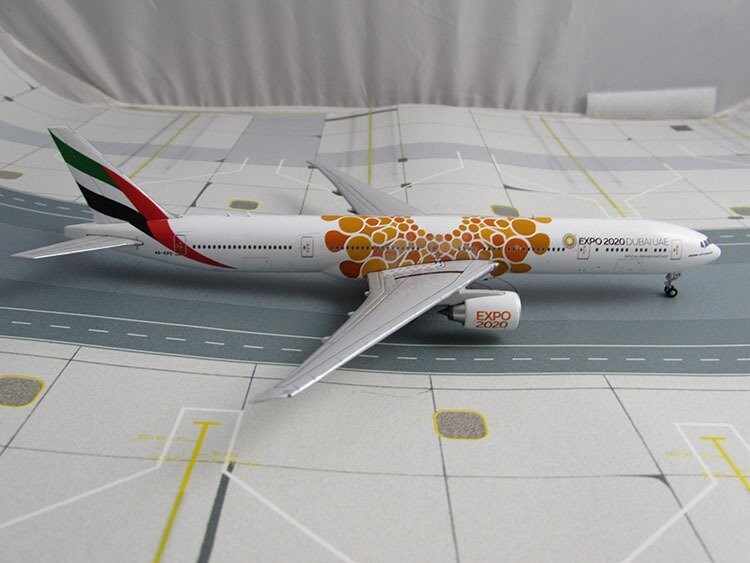 Emirates 777-300ER (Orange Expo 2020)