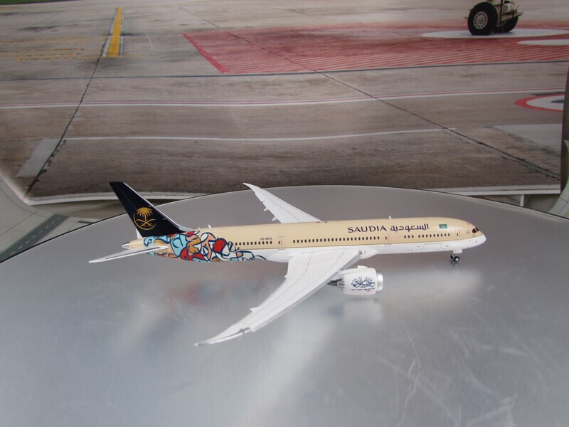 Saudia 787  Arab Calligraphy Year Livery Flaps Down