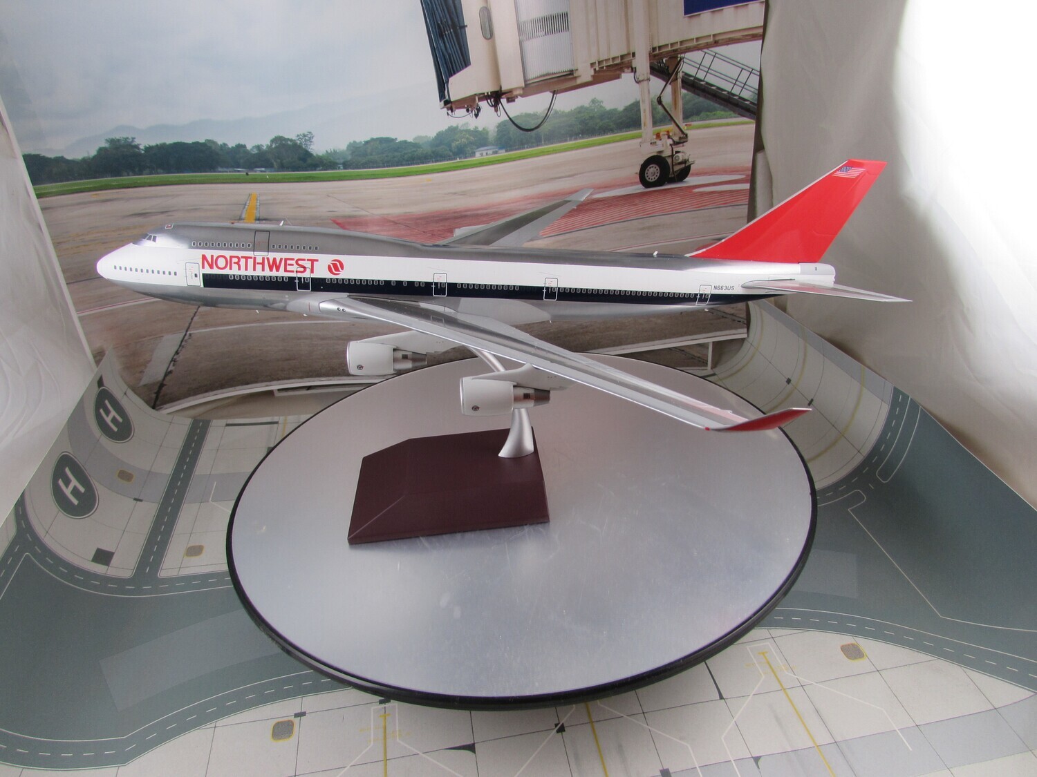 Northwest 747-400 Old Livery