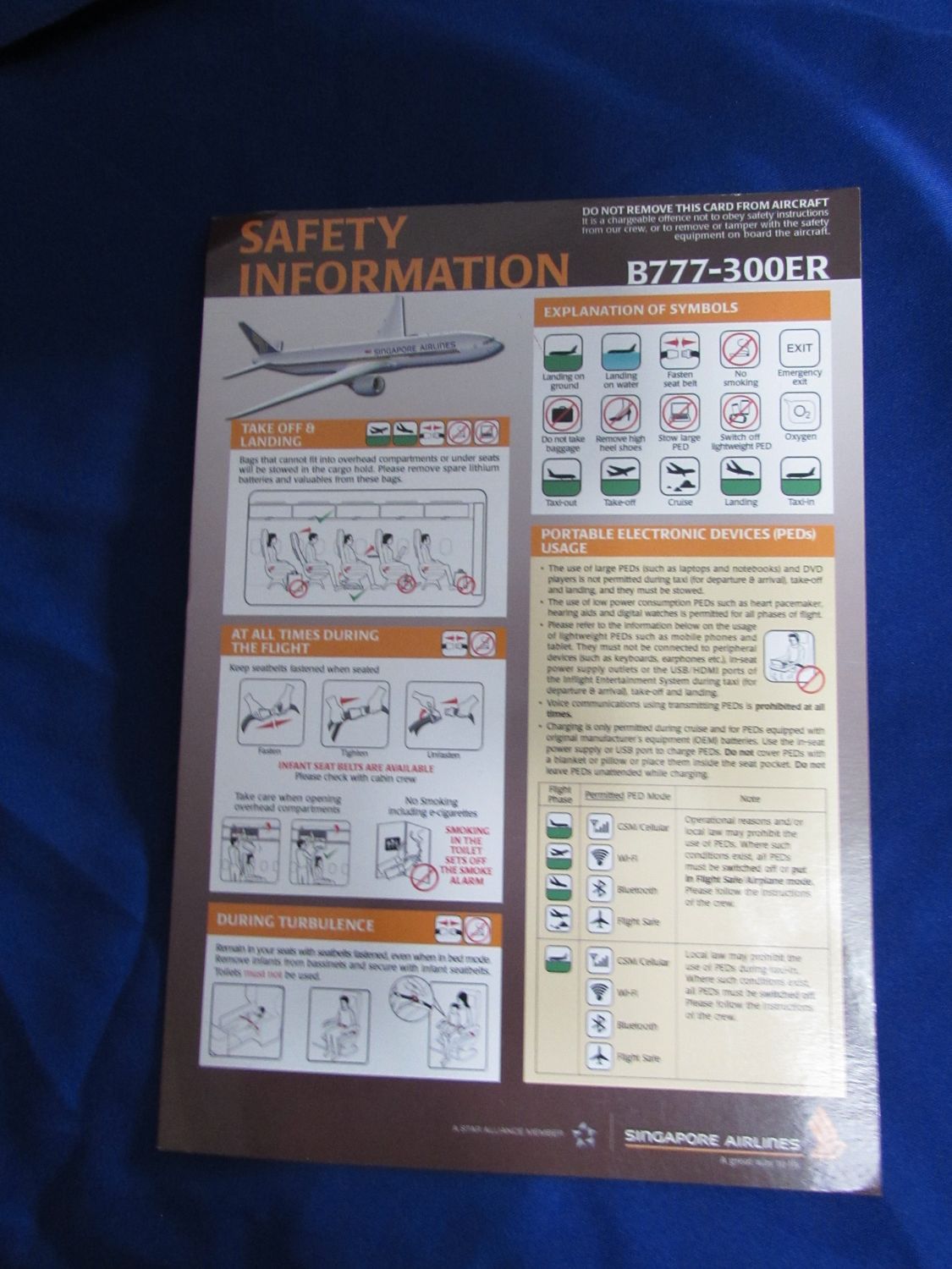 Singapore Airlines 777-300ER Safety Card