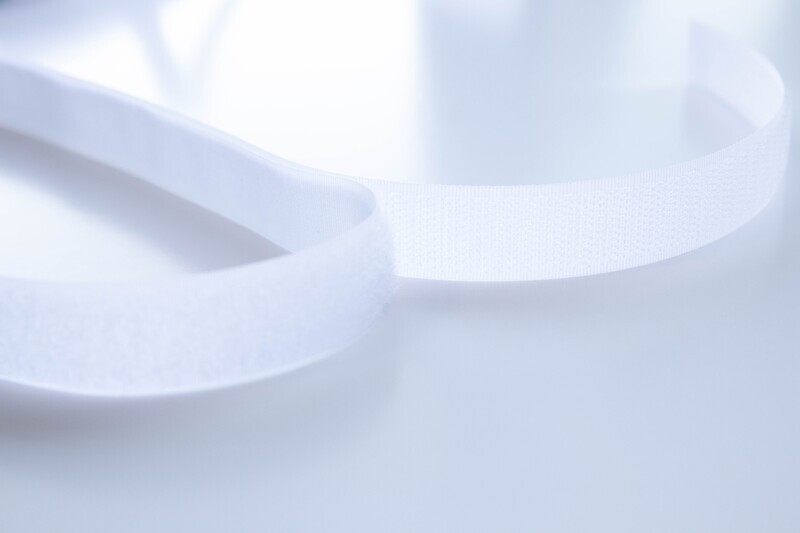 VELCRO MASCHIO/FEMMINA (UNCINO/ASOLA) BIANCO DA 2 CM  A METRAGGIO