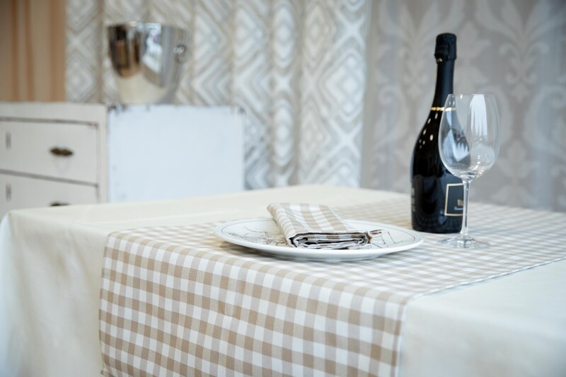 RUNNER QUADRETTI MISTO COTONE RUNNER QUADRETTI MISTO COTONE