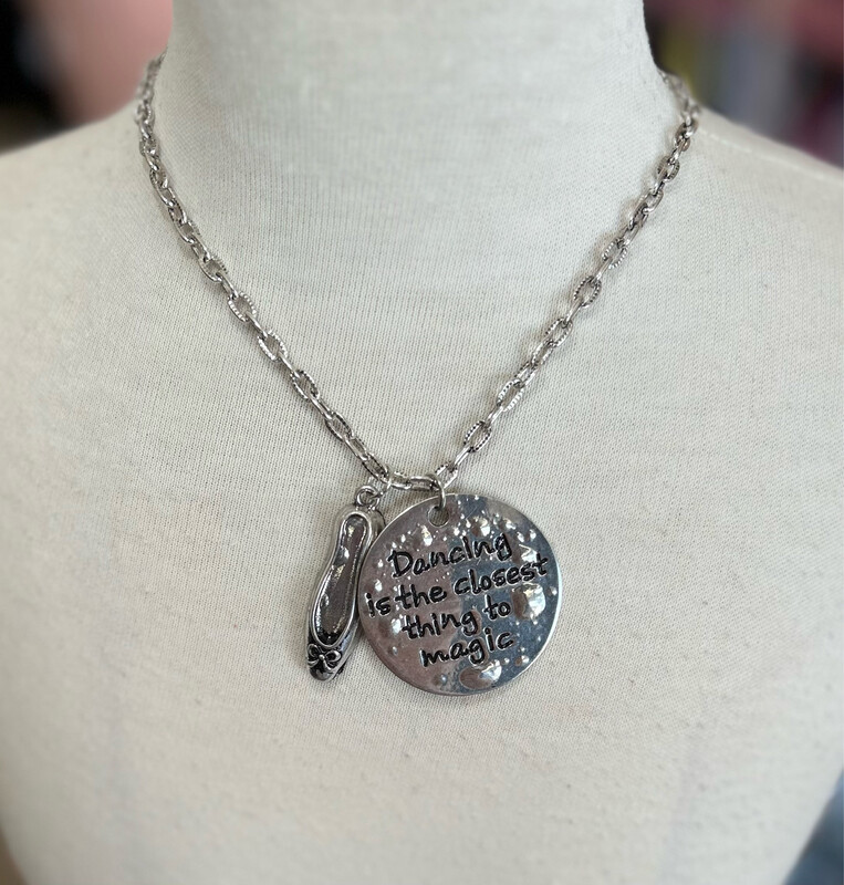 71137 - dance magic necklace
