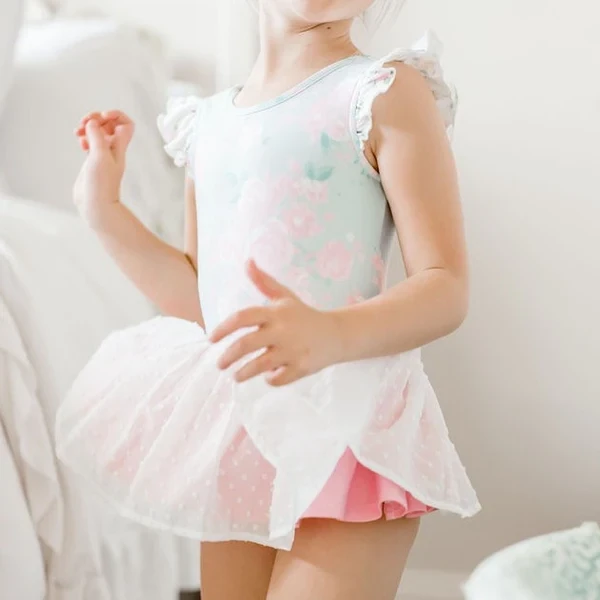 Farrah Leotard - Marketplace