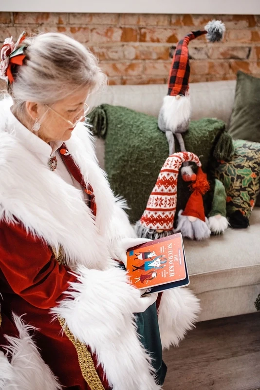 The Nutcracker: A BabyLit Dancing Primer Book