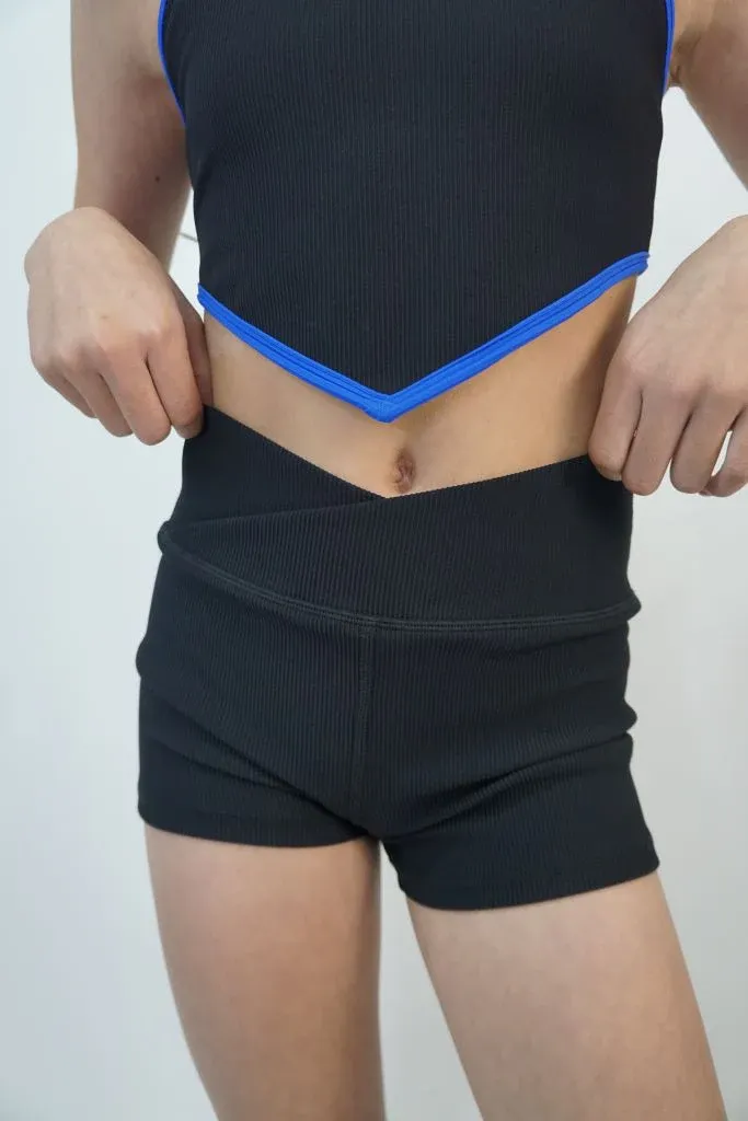 Ribbed V Shorts 17812