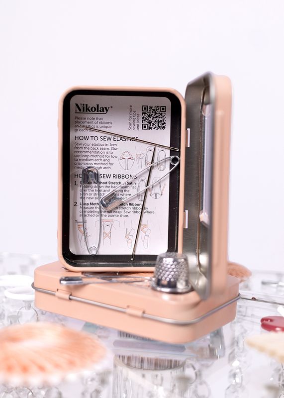 Nikolay Sewing Kit
