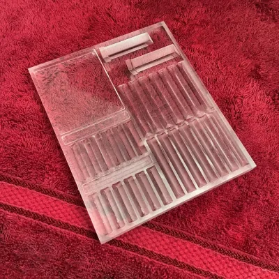 Clear Acrylic Rein Lock Pinning Tray