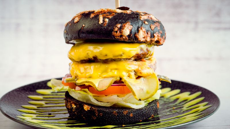 Brieža gaļas burgeris