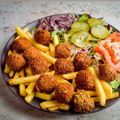 Falafel plate Falafel plate
