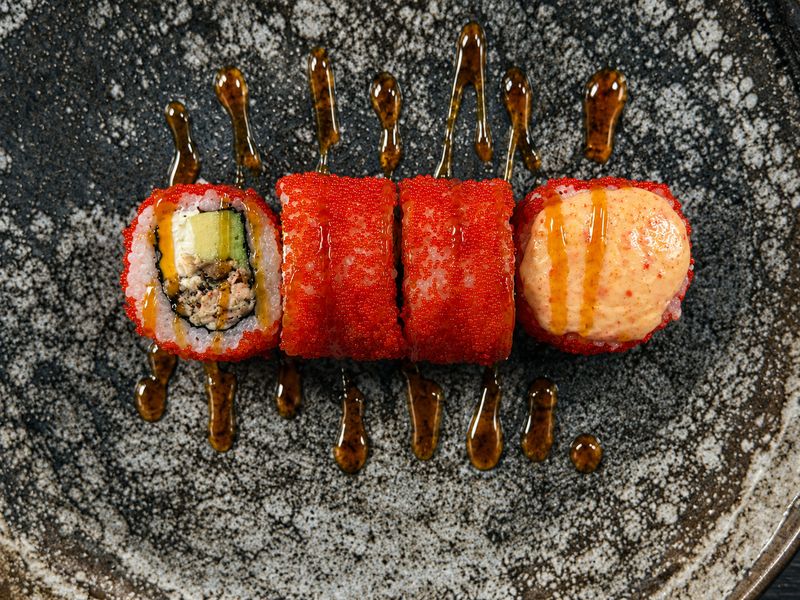Sake roru hot maki - 8 gab.