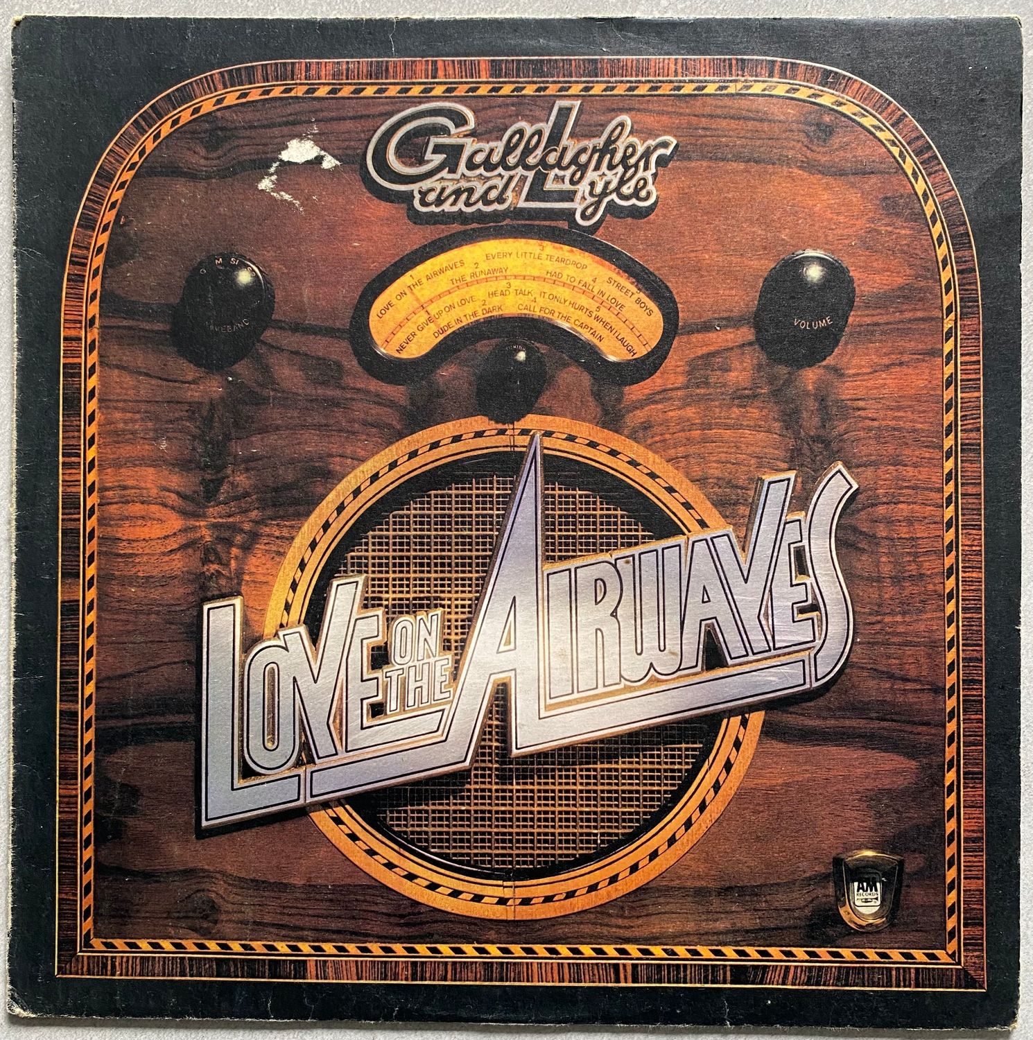 Gallagher And Lyle – Love On The (Vinyl)