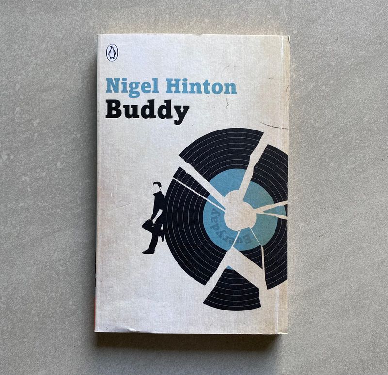 Buddy - Nigel Hinton (Book)