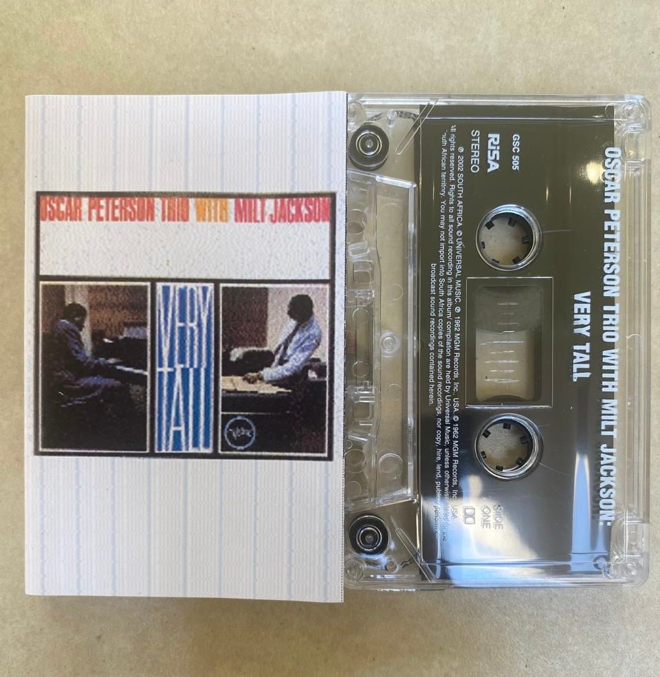 Oscar Peterson Trio with Milt Jackson – Very Tall (Cassette)