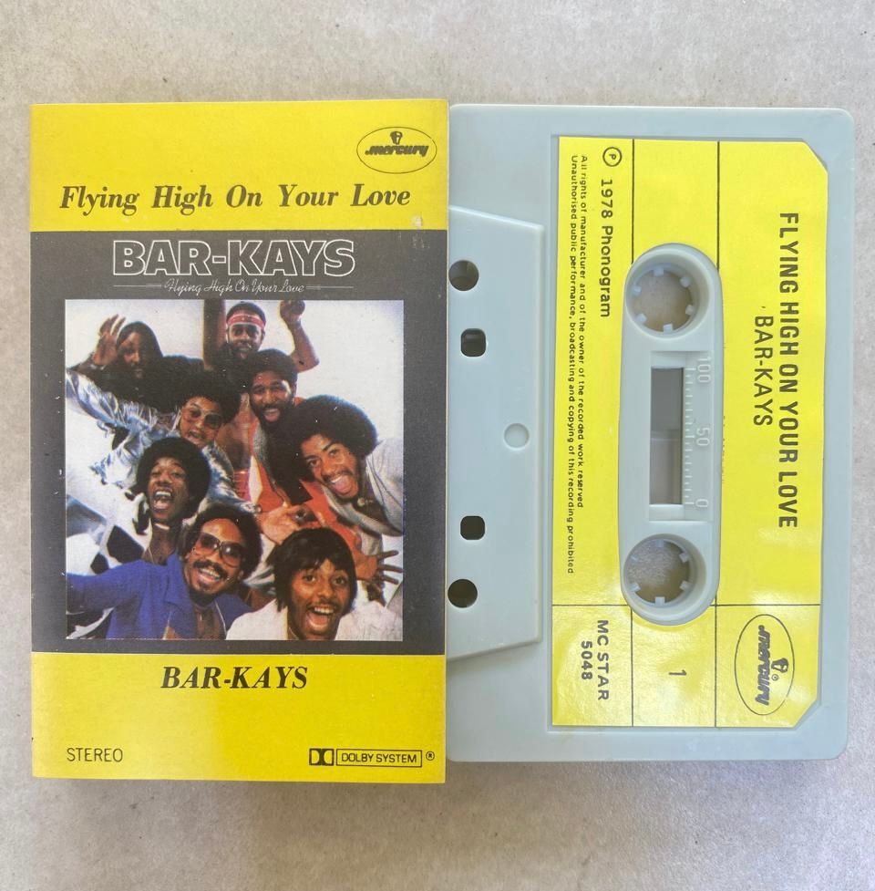 Bar-Kays – Flying High on Your Love (Cassette)