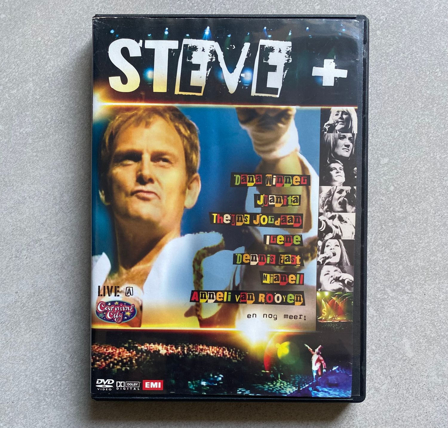 Steve Hofmeyr – Steve + 8 Live By Carnival City (DVD)