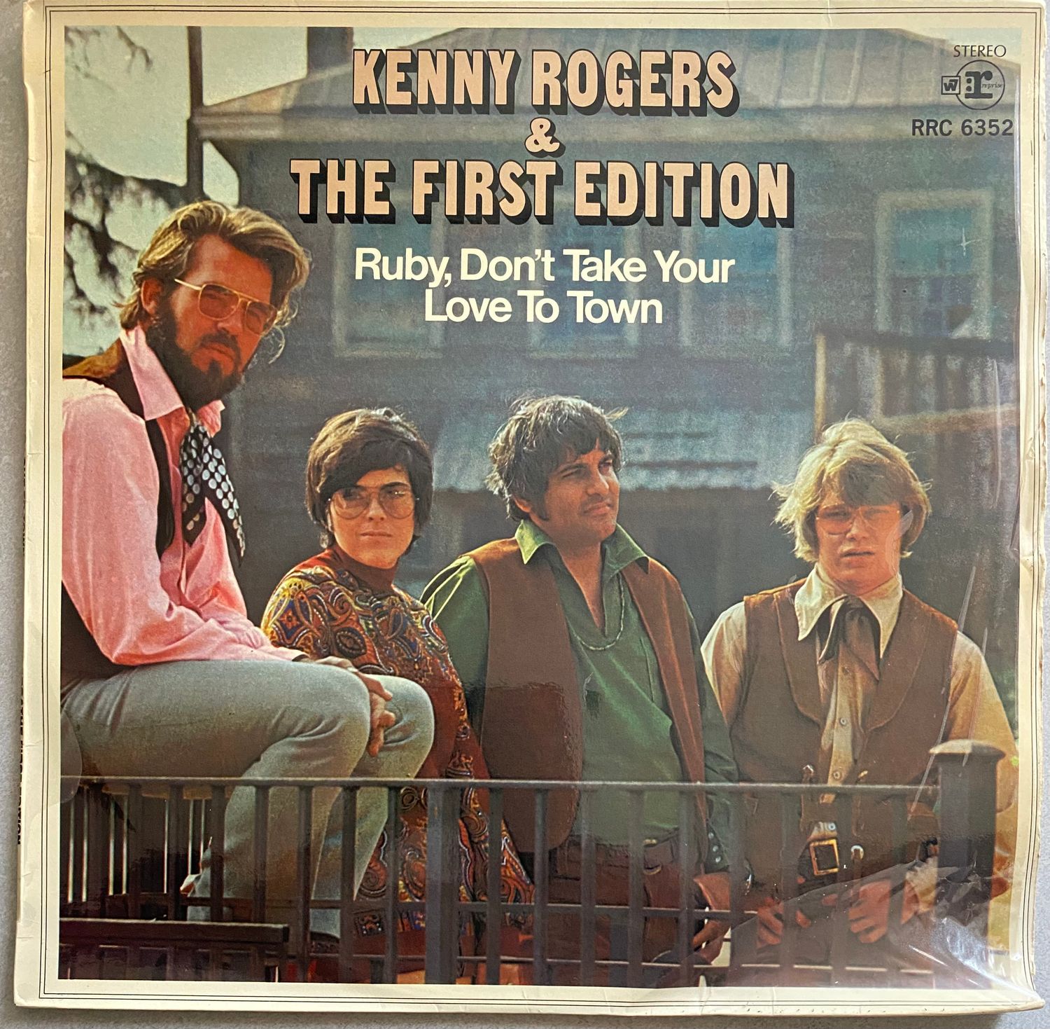 Kenny Rogers And The First Edition – Ruby, Don’t Take Your Love To Town (Vinyl)