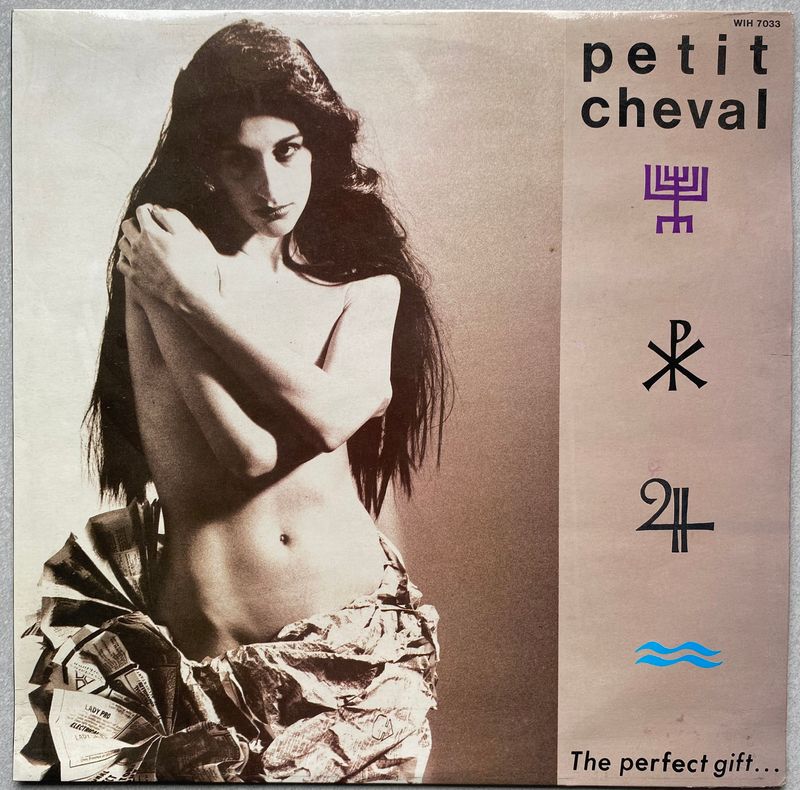 Petit Cheval – The Perfect Gift (Vinyl)