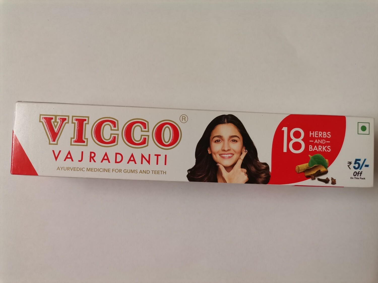 Vicco Vajradanti (Ayurvedic) Toothpaste - 100 g