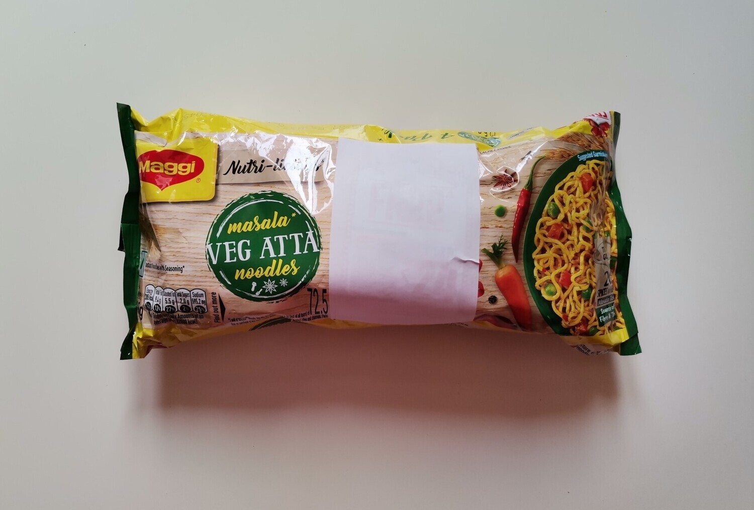 Maggi 2-minute Instant Atta Noodles (Vegetarian Masala) 4 Pack - 290 g