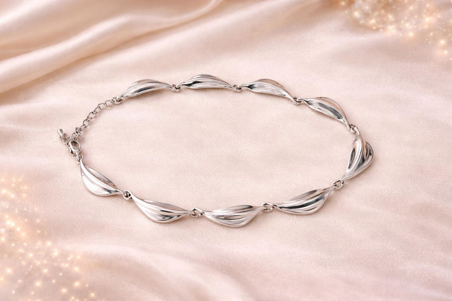 Silver tone Necklace