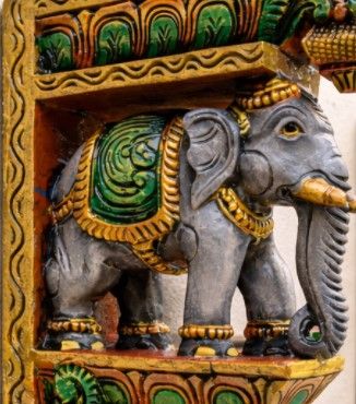 18" Multicoloured Elephant wall Hanging Bracket