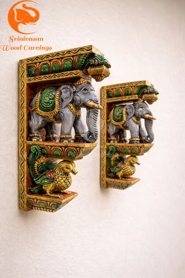 18" Multicoloured Elephant wall Hanging Bracket 18" Multicoloured Elephant wall Hanging Bracket