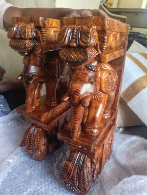 Happy Customers of Elephant Bracket 18" Happy Customers of Elephant Bracket 18"