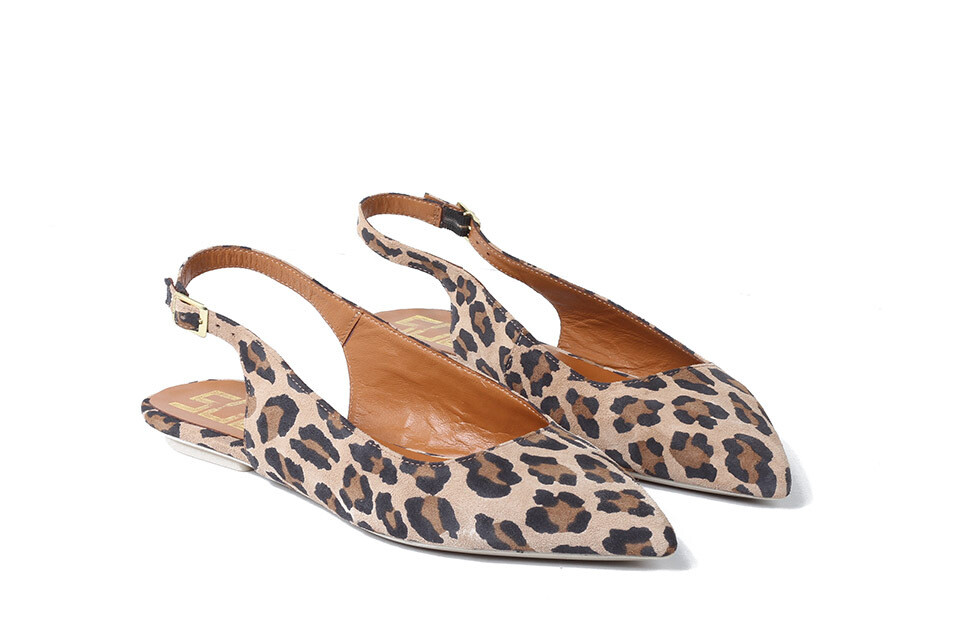 Olga ravne spic sandale kožne