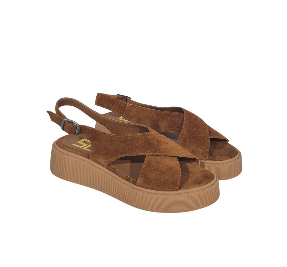 Divna amber Divna amber