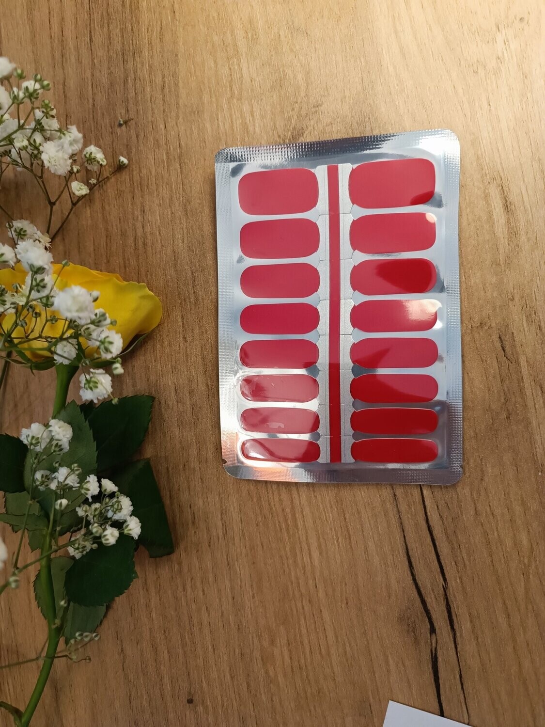 Red Action 16er-Nagelfolie