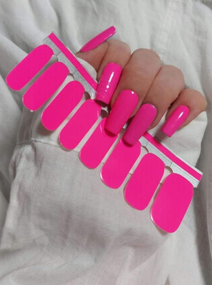 Neon-Pink, 16er-Nagelfolie