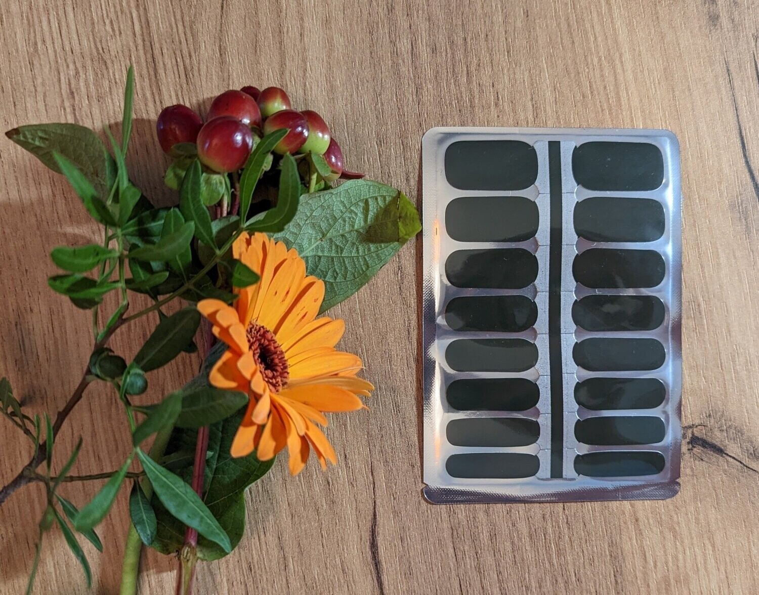 Dark Moss, 16-er Nagelfolie Magic Nail Wraps Dark Moss, 16-er Nagelfolie Magic Nail Wraps