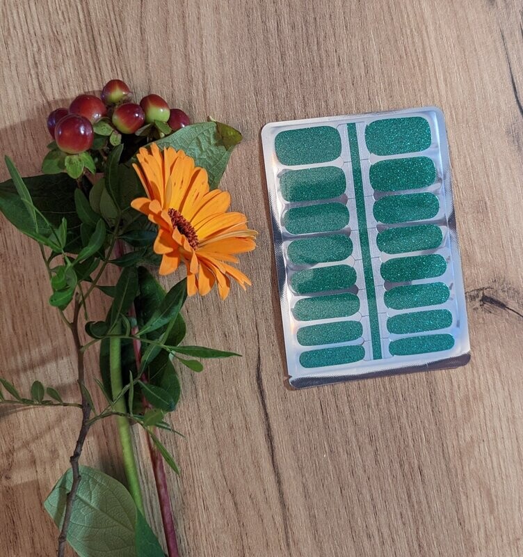 Pine, 16-er Nagelfolie Magic Nail Wraps wieder da! Pine, 16-er Nagelfolie Magic Nail Wraps wieder da!