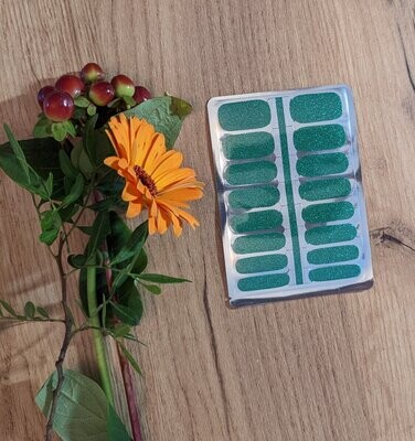 Pine, 16-er Nagelfolie Magic Nail Wraps wieder da! Pine, 16-er Nagelfolie Magic Nail Wraps wieder da!