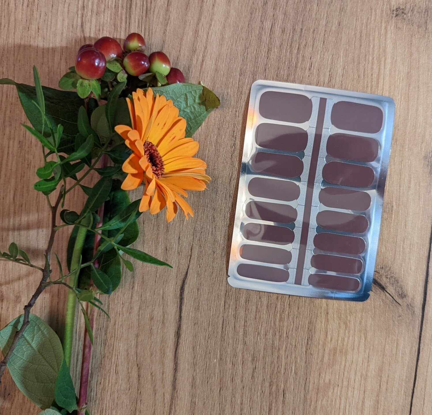 Hazelnut, 16-er Nagelfolie Magic Nail Wraps wieder da!