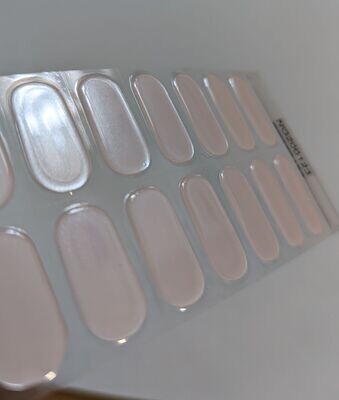 Upper East Side Girl, sheer, UV-Gel-Folie, 20er-Nagelfolie Magic Nail Wraps NG200123 Upper East Side Girl, sheer, UV-Gel-Folie, 20er-Nagelfolie Magic Nail Wraps NG200123