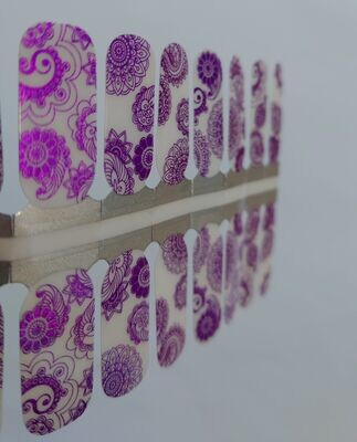 Fuchsia Mandala, Overlay, 16-er Nagelfolie Fuchsia Mandala, Overlay, 16-er Nagelfolie