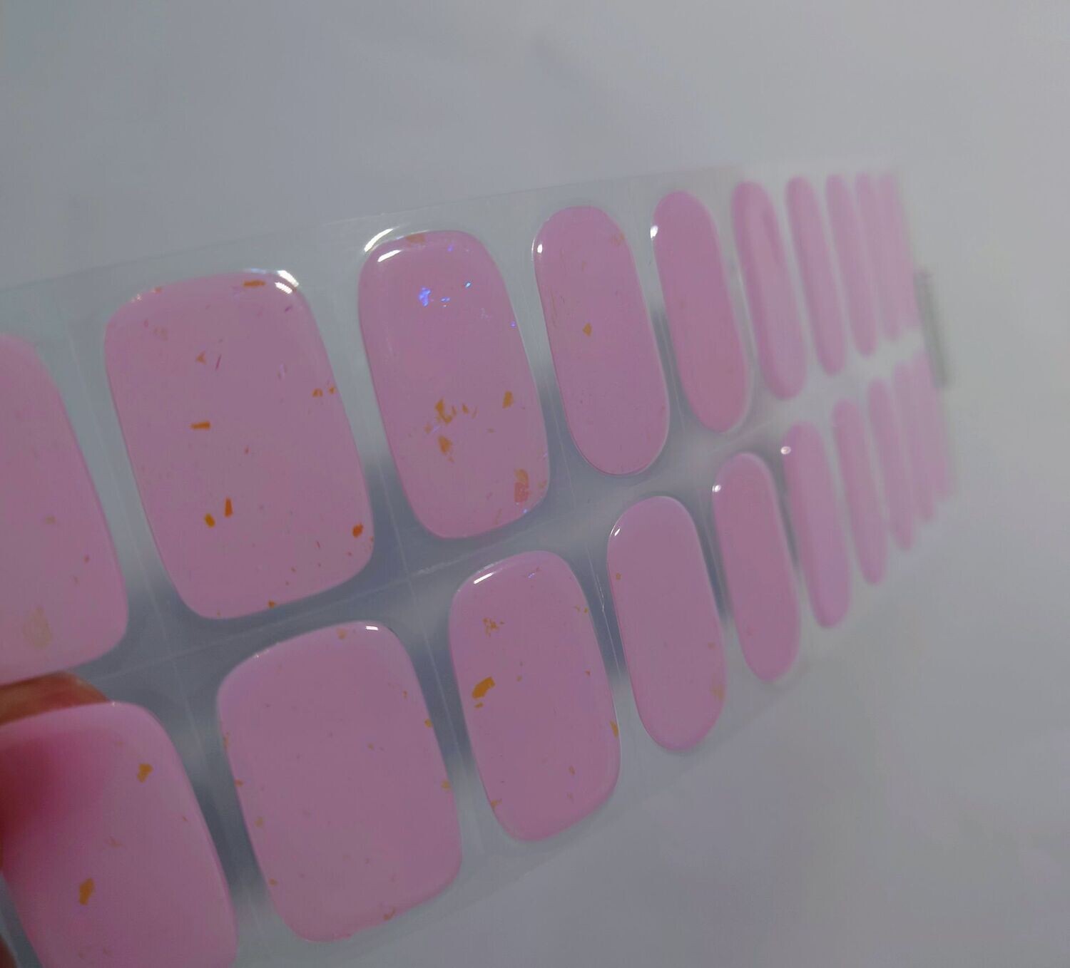 Pinky Promise, milky, UV-Gel-Folie, 20er-Nagelfolie Magic Nail Wraps NG200092